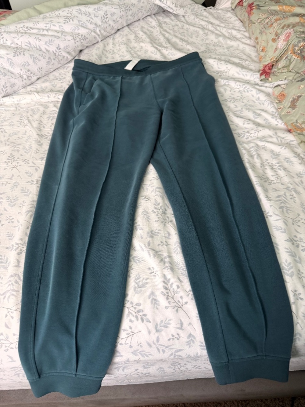 Lululemon Softstreme Joggers